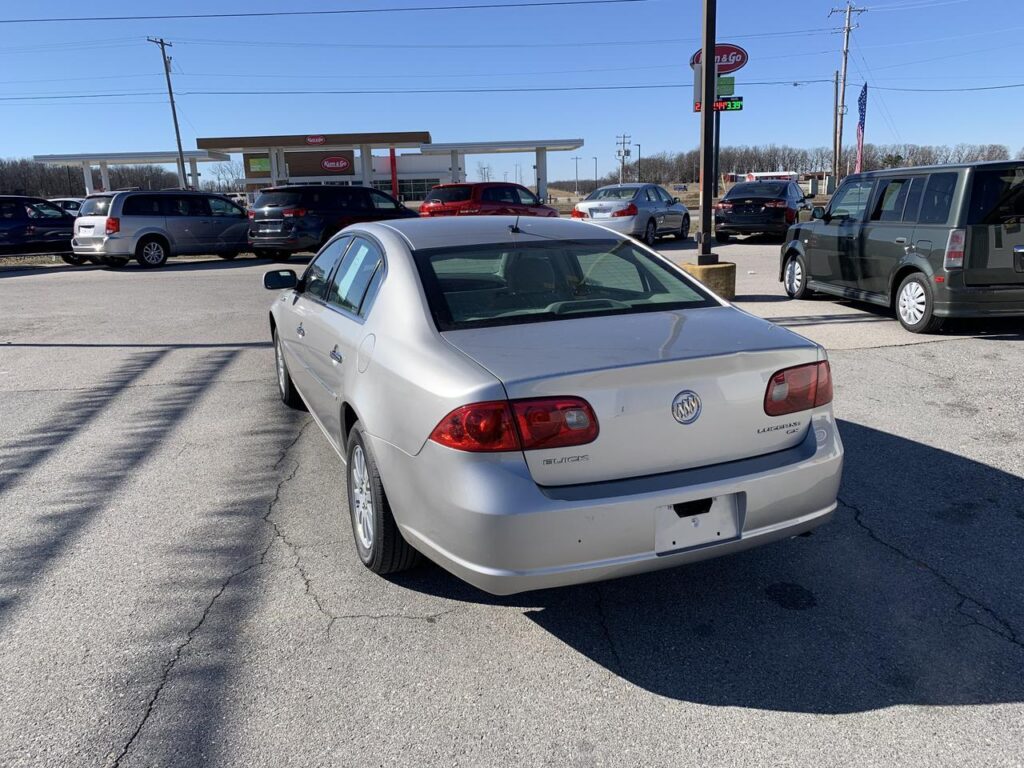 2007 Buick Lucerne CX Sedan 4D