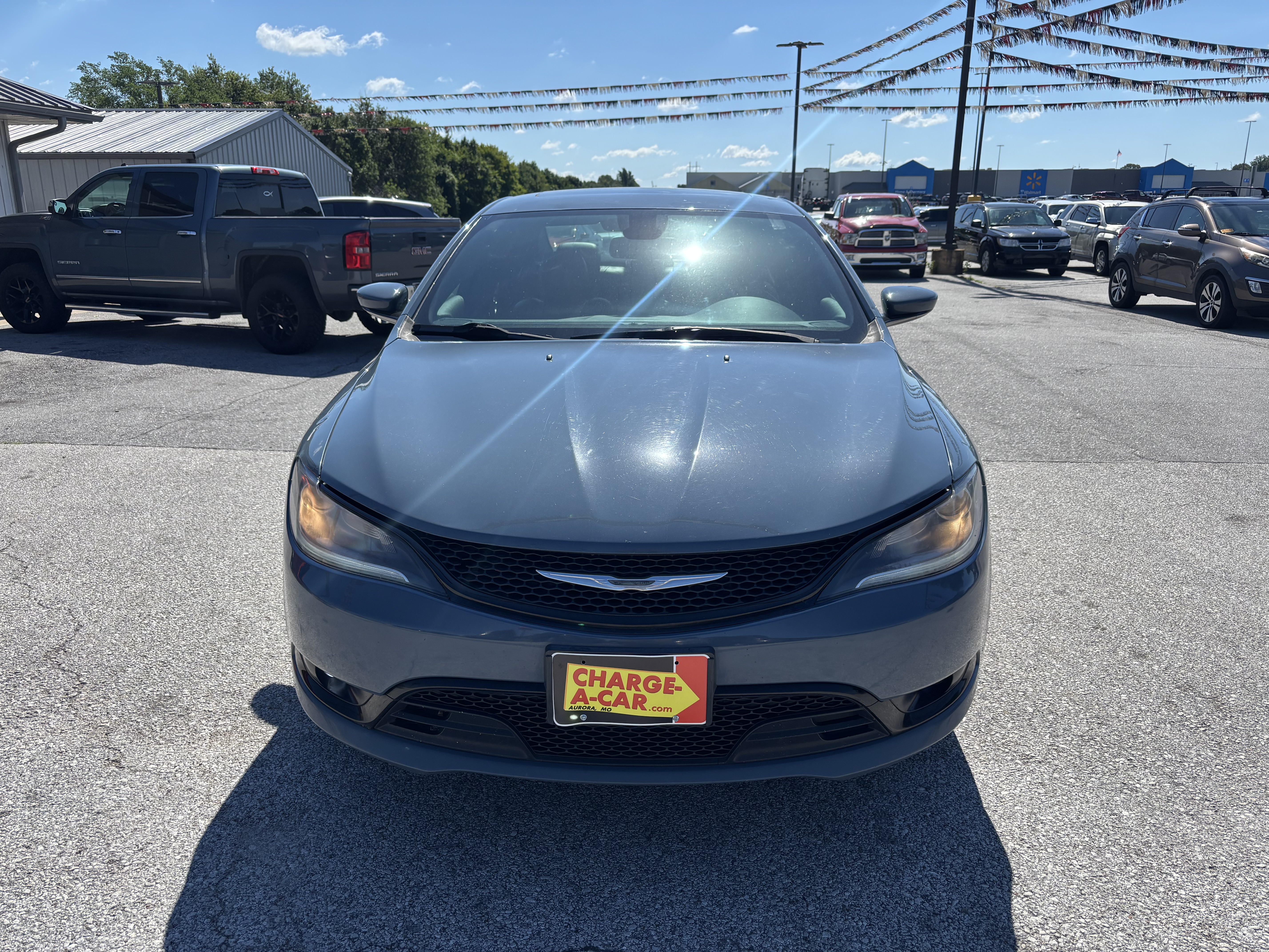 2015 Chrysler 200 S - Photo 17