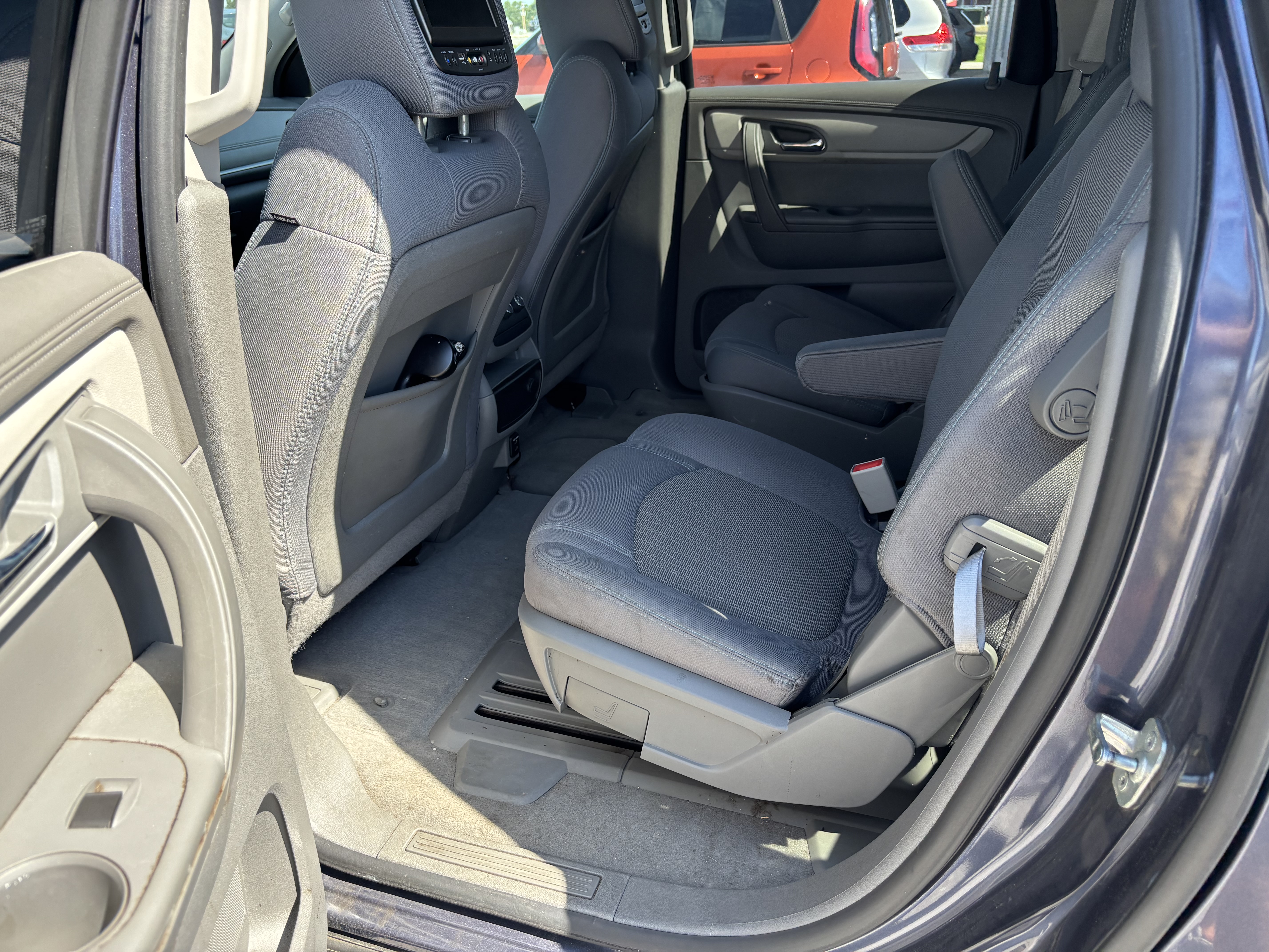 2014 Chevrolet Traverse 1LT - Photo 32