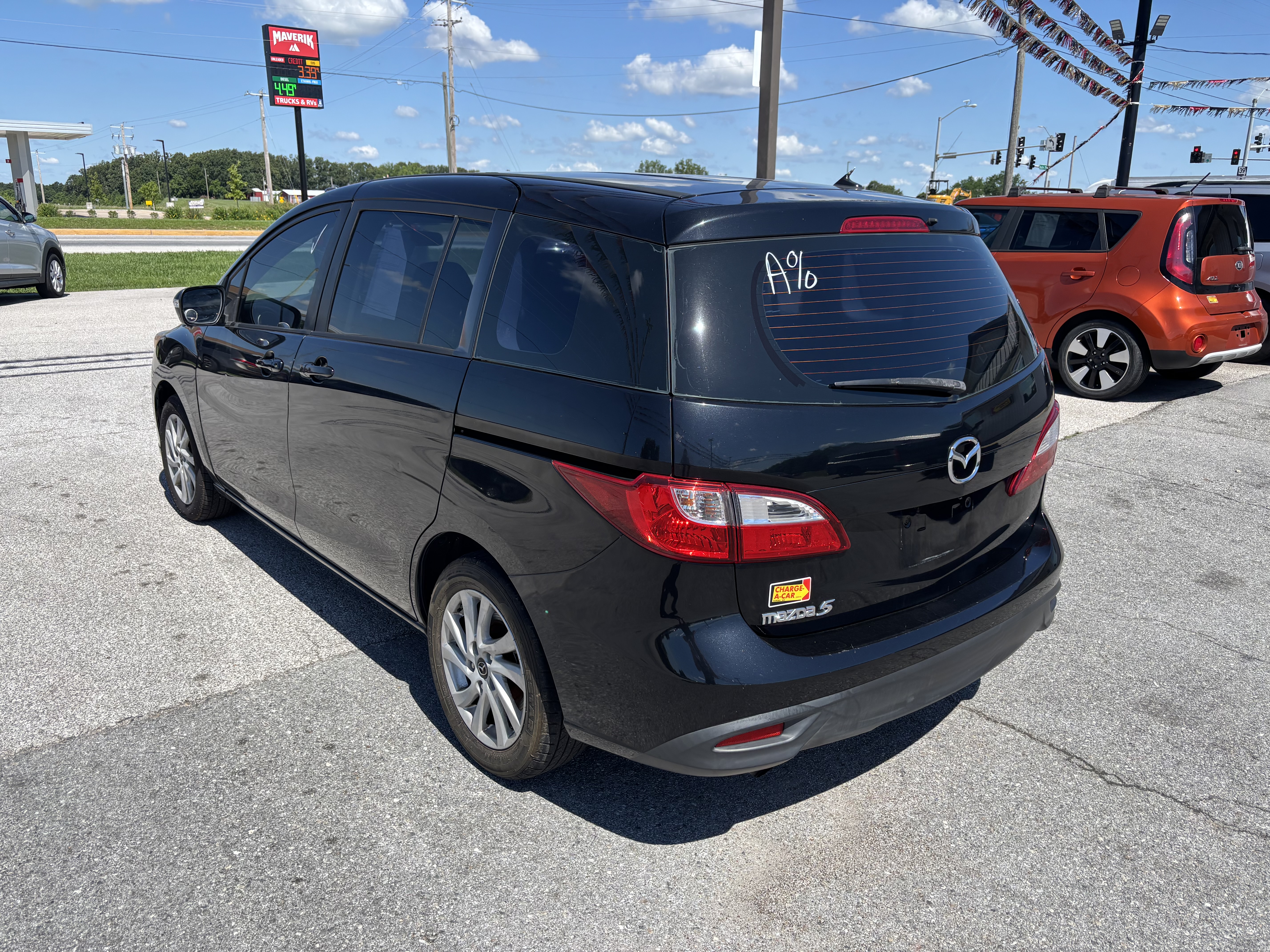 2014 Mazda MAZDA5 Sport - Photo 19
