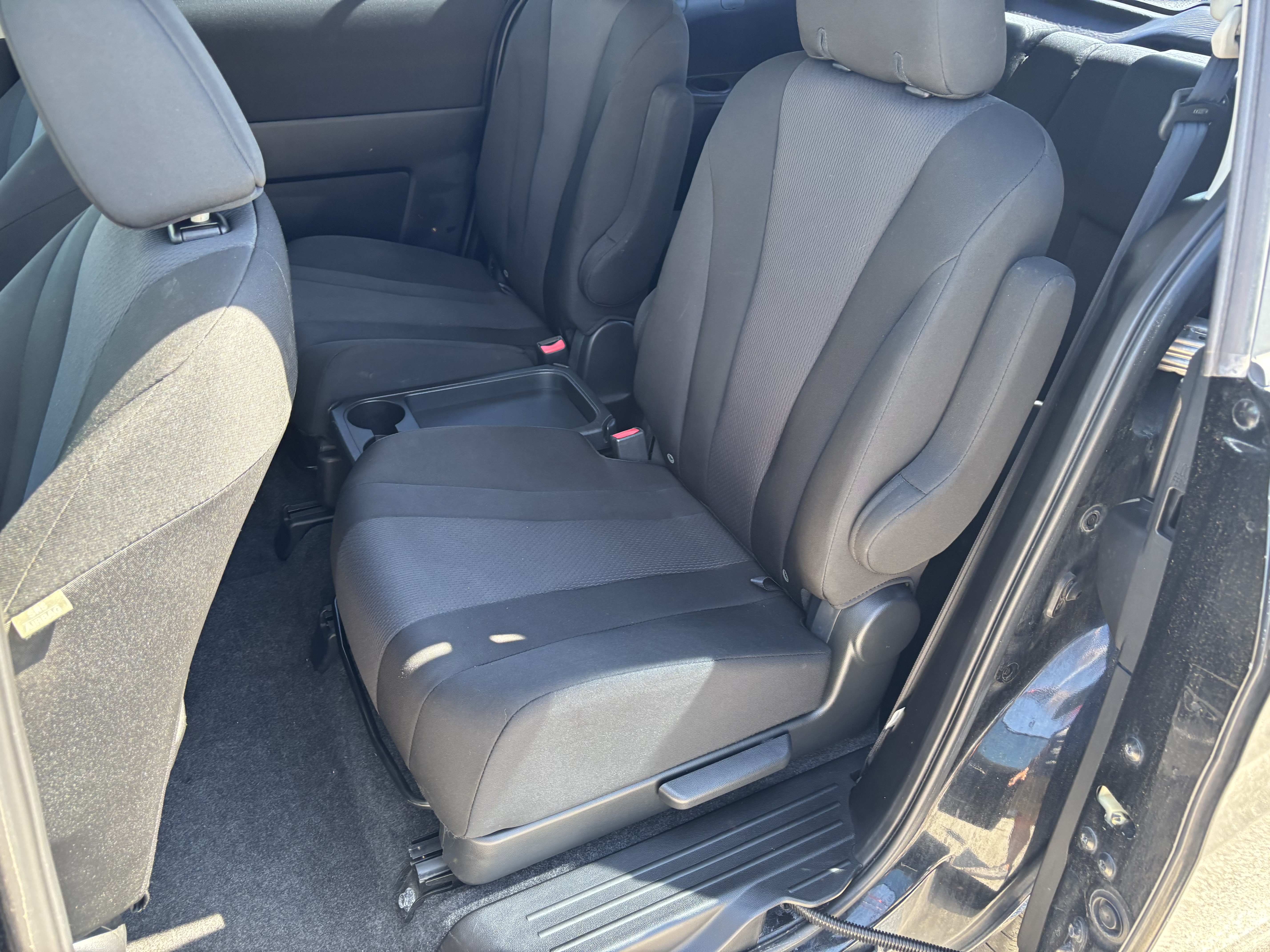 2014 Mazda MAZDA5 Sport - Photo 21