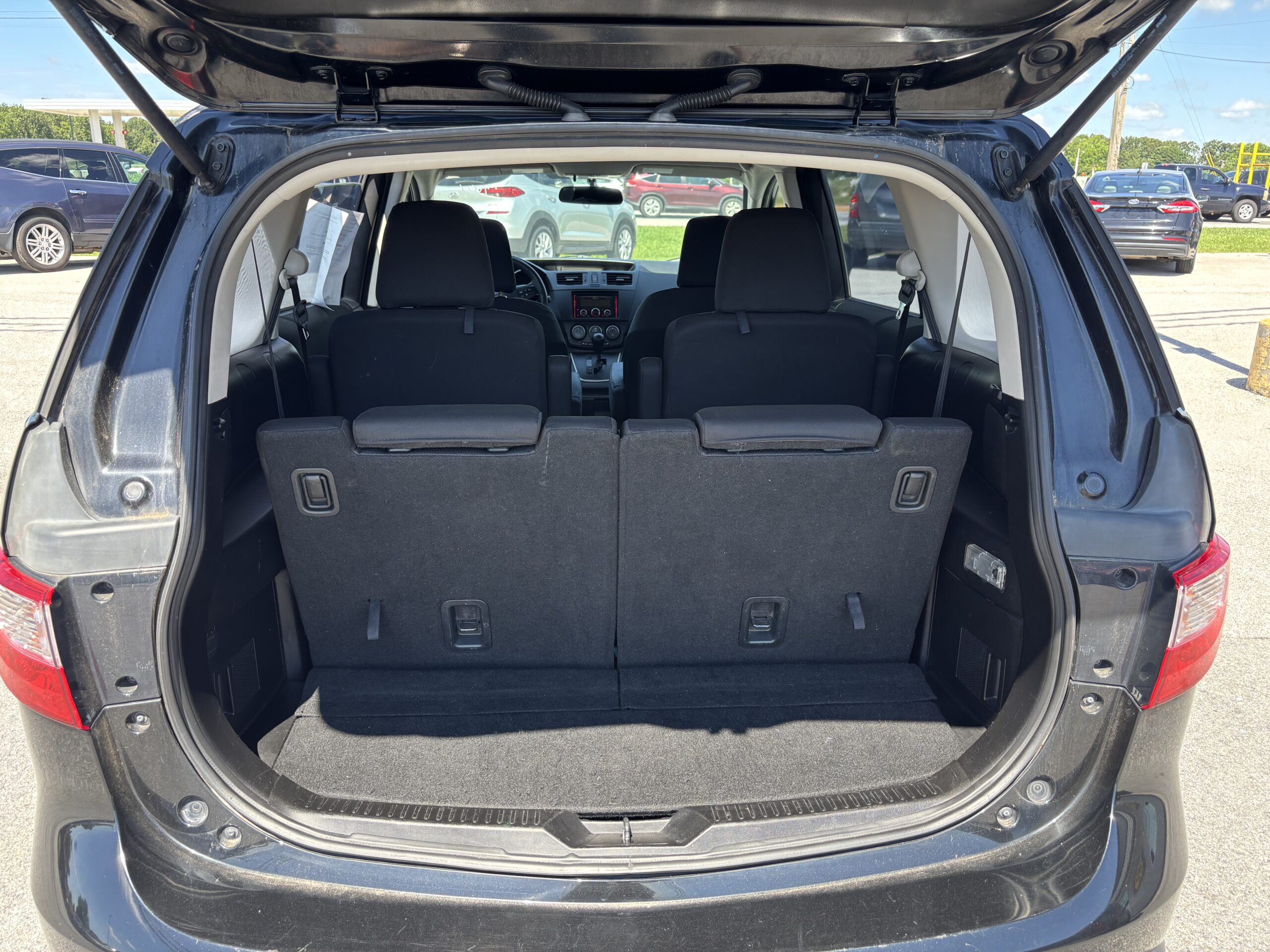 2014 Mazda MAZDA5 Sport - Photo 12