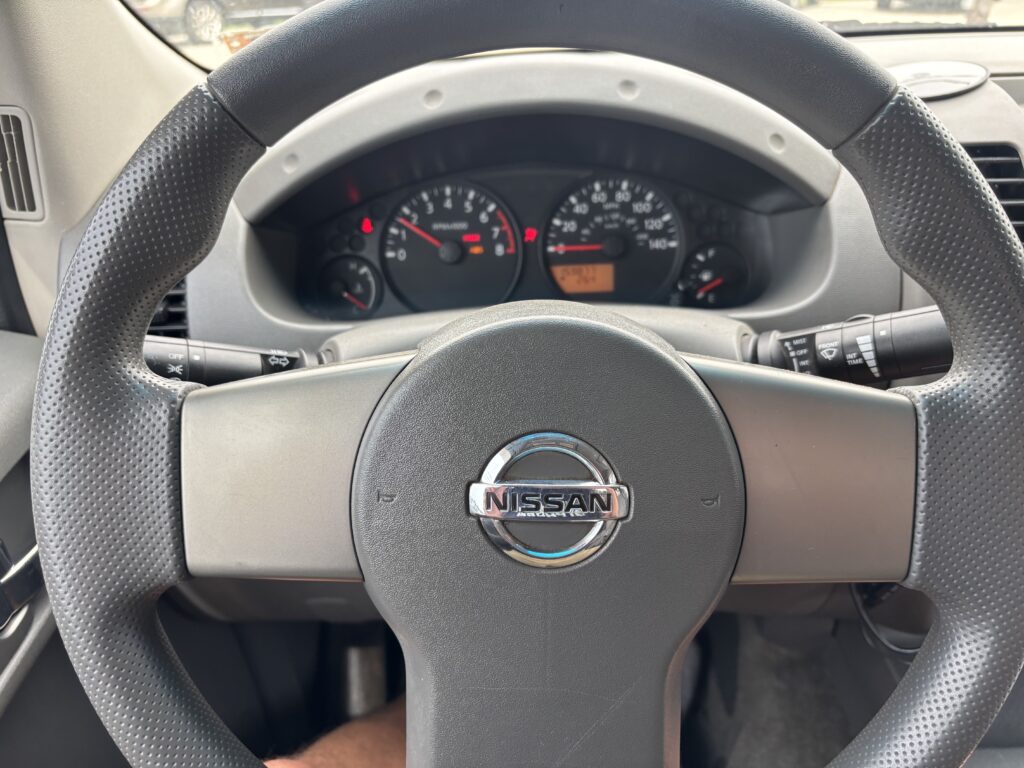 2005 Nissan Frontier King Cab XE Pickup 2D 6 ft