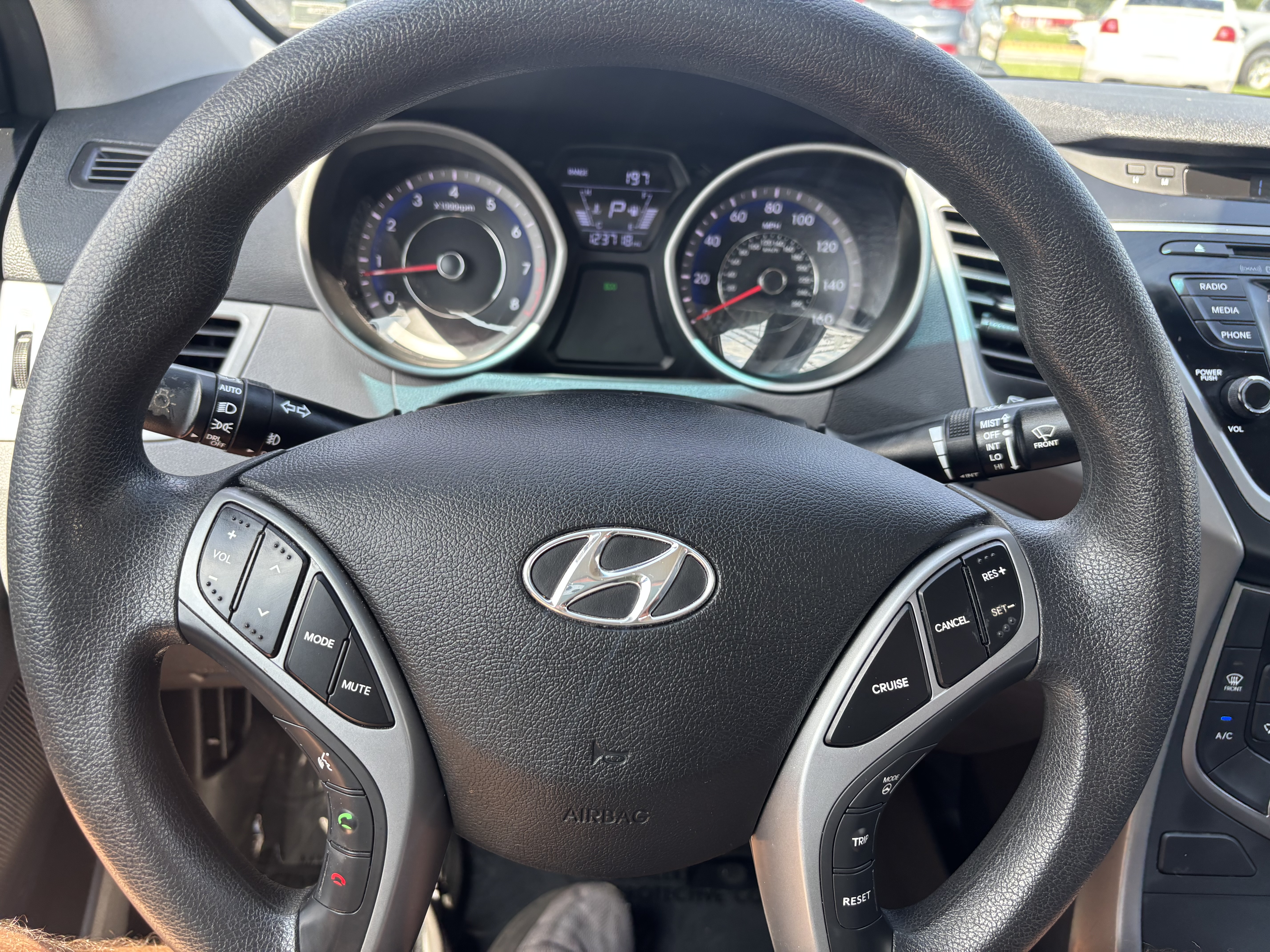 2015 Hyundai Elantra SE - Photo 29
